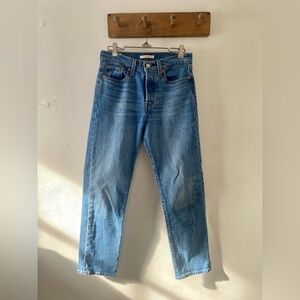 Levi’s Wedgie Straight with Button Fly